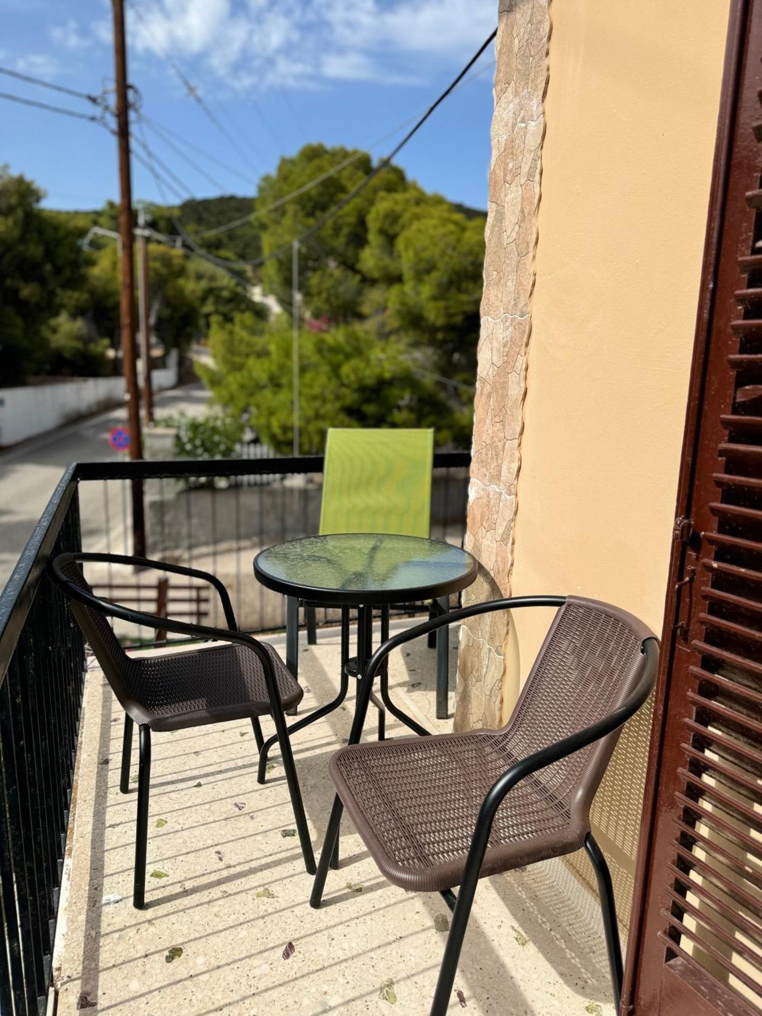 Santa Marina Rooms Agia Marina  Exterior photo