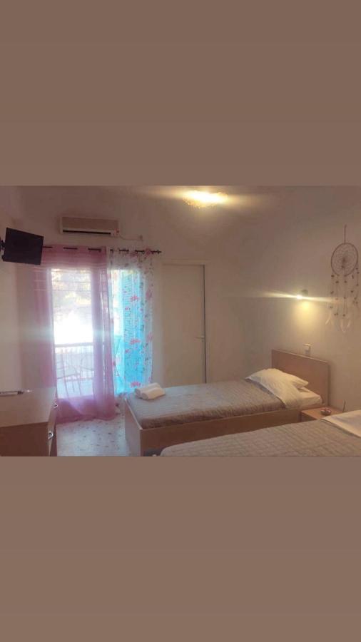 Santa Marina Rooms Agia Marina  Exterior photo